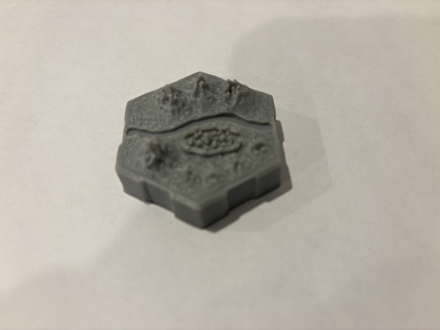 Printed mountain terrain tile